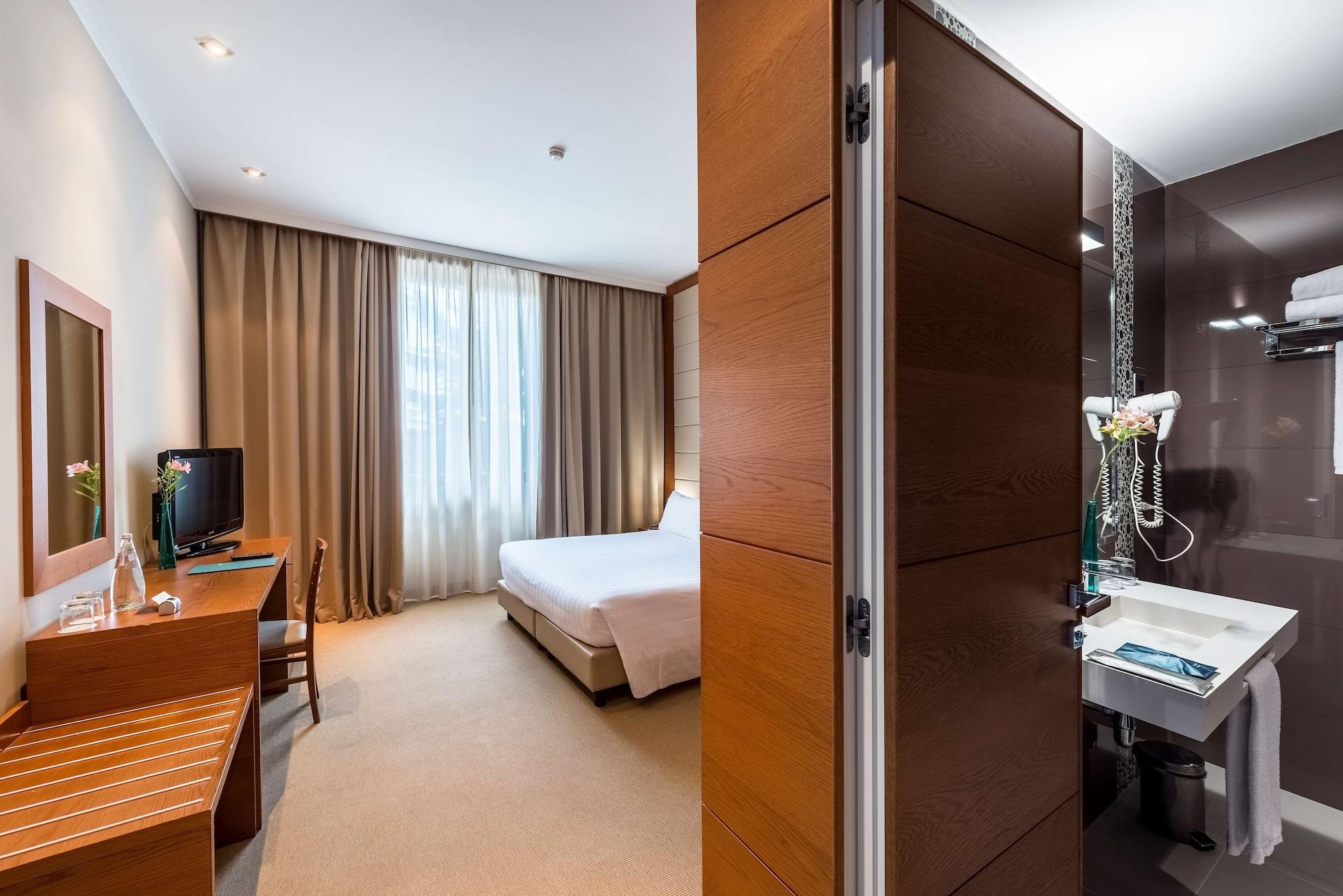 Occidental Aurelia Hotel Rome Exterior photo
