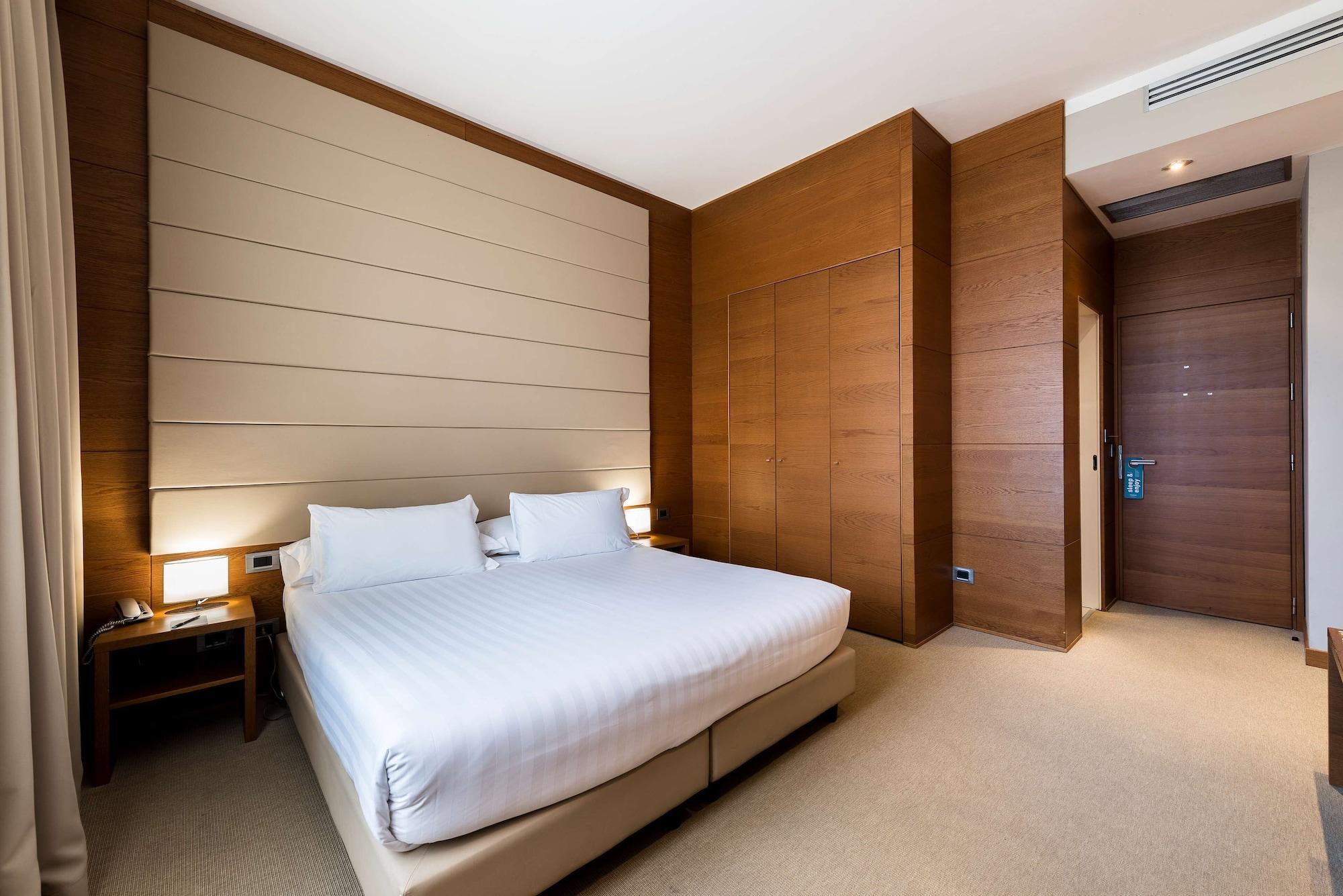 Occidental Aurelia Hotel Rome Exterior photo