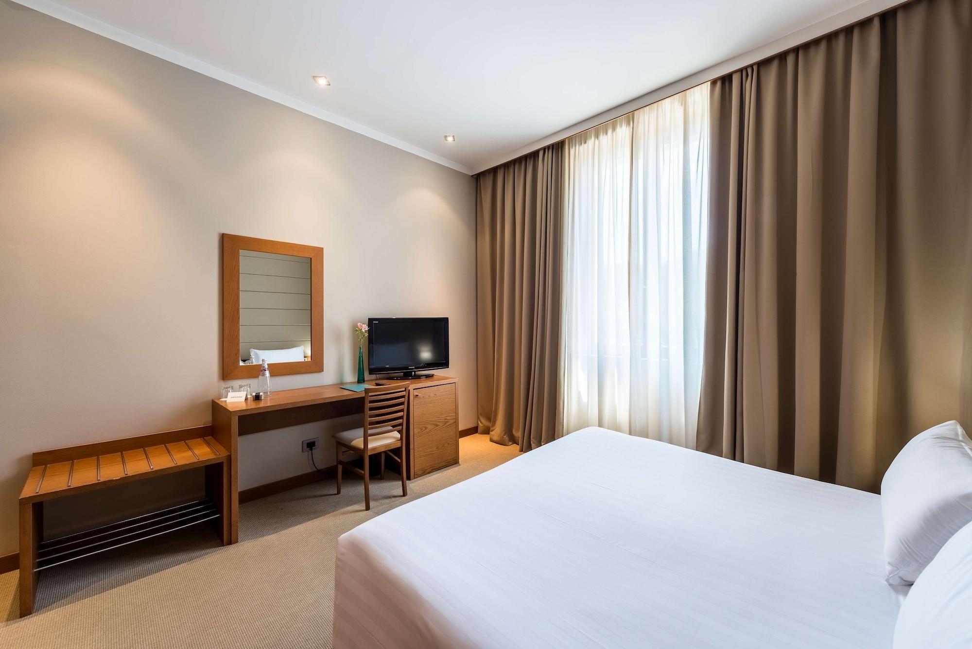 Occidental Aurelia Hotel Rome Exterior photo