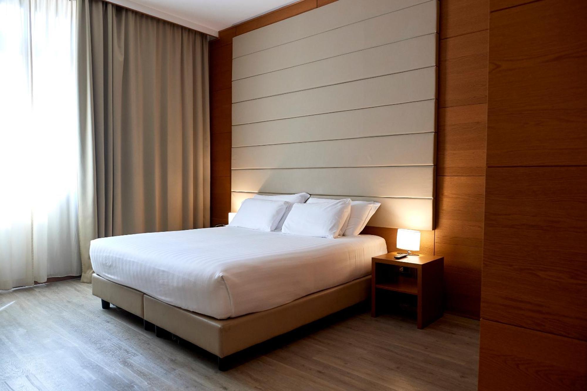 Occidental Aurelia Hotel Rome Exterior photo