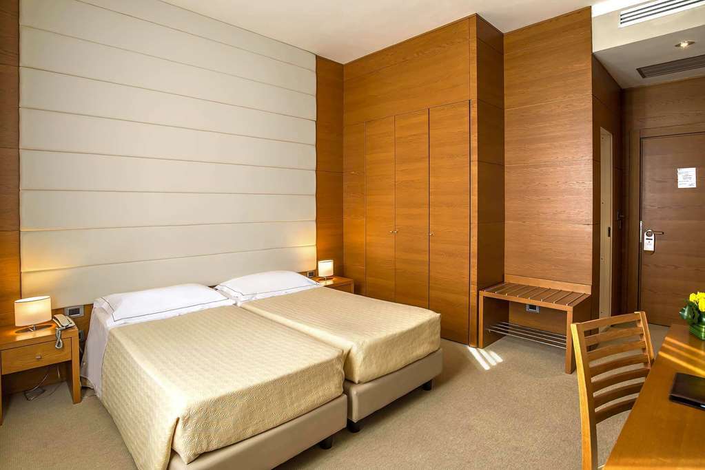 Occidental Aurelia Hotel Rome Exterior photo