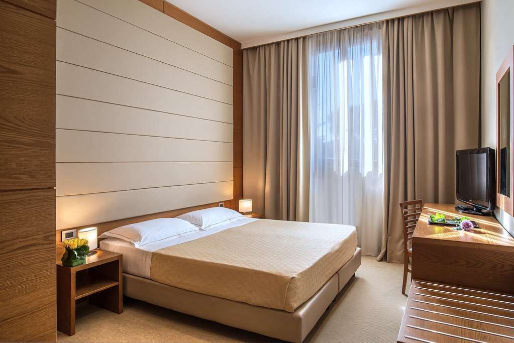 Occidental Aurelia Hotel Rome Exterior photo